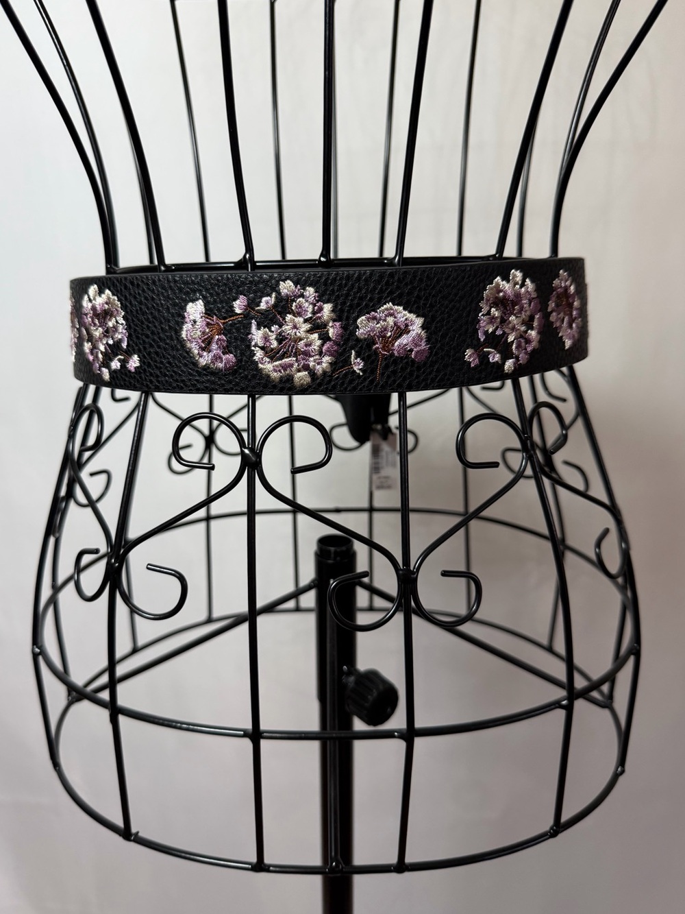 Embroidered Floral Black Leather Waist Belt